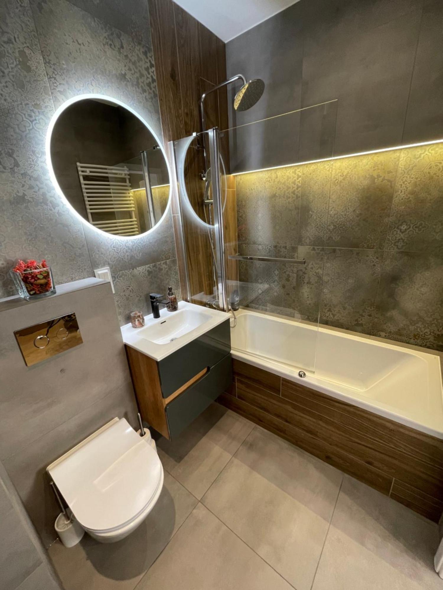 Essence Lux Apartment, Free Parking, Self Check-In 24H Poznań Exterior foto