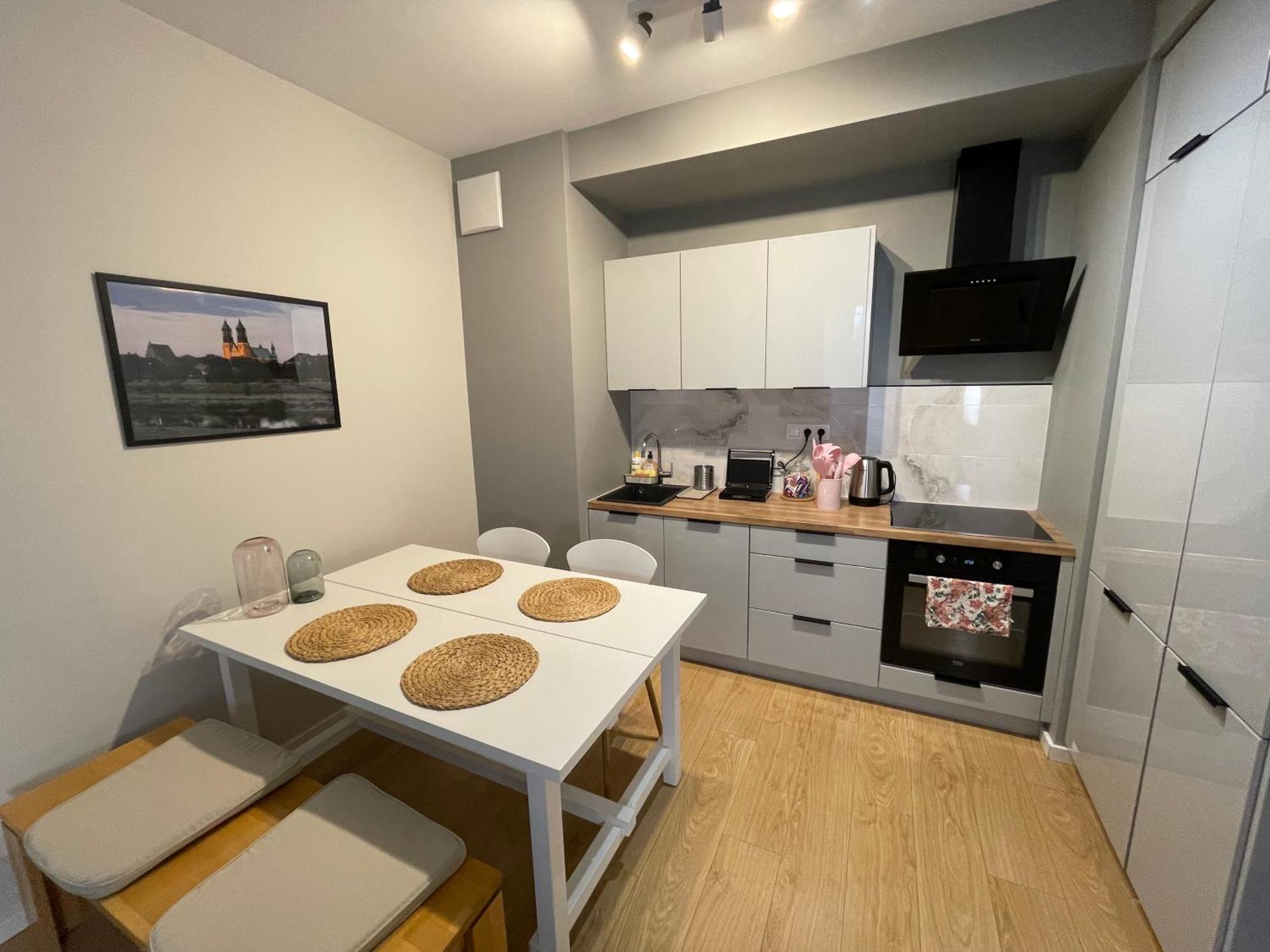 Essence Lux Apartment, Free Parking, Self Check-In 24H Poznań Exterior foto